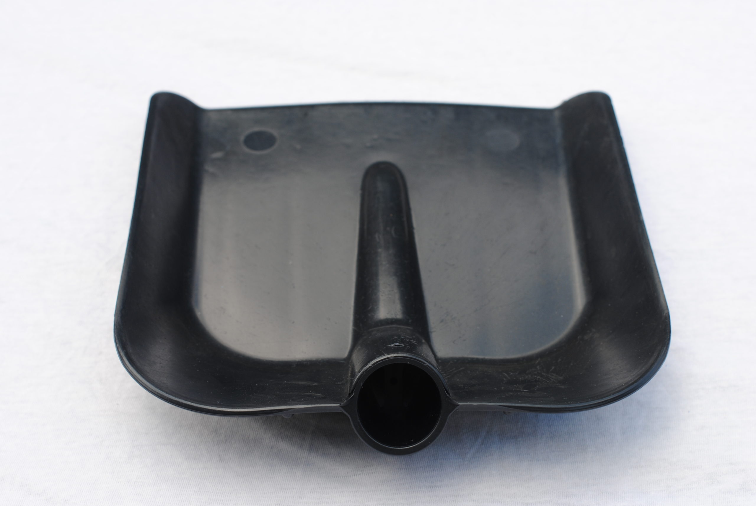 Lopata plastová 27 x 25 cm, bez násady