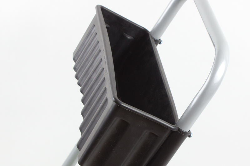 Vozík na zahradní hadici