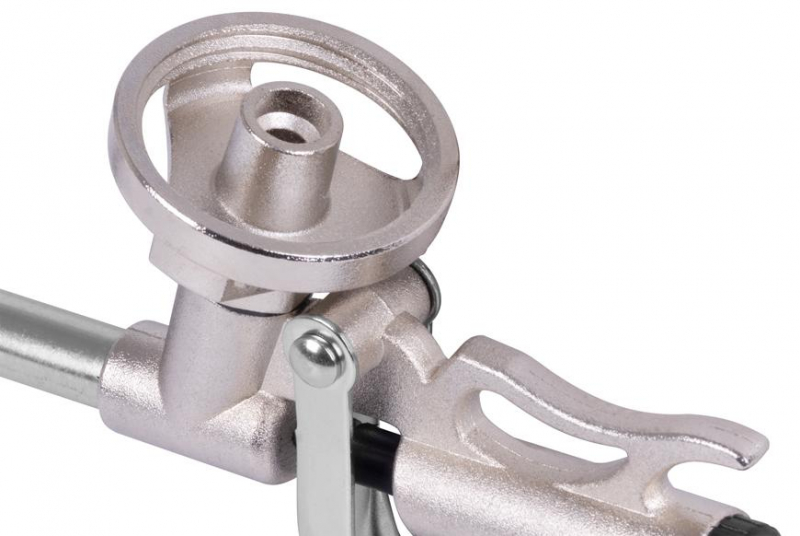 Pistole na montážní pěnu FG106