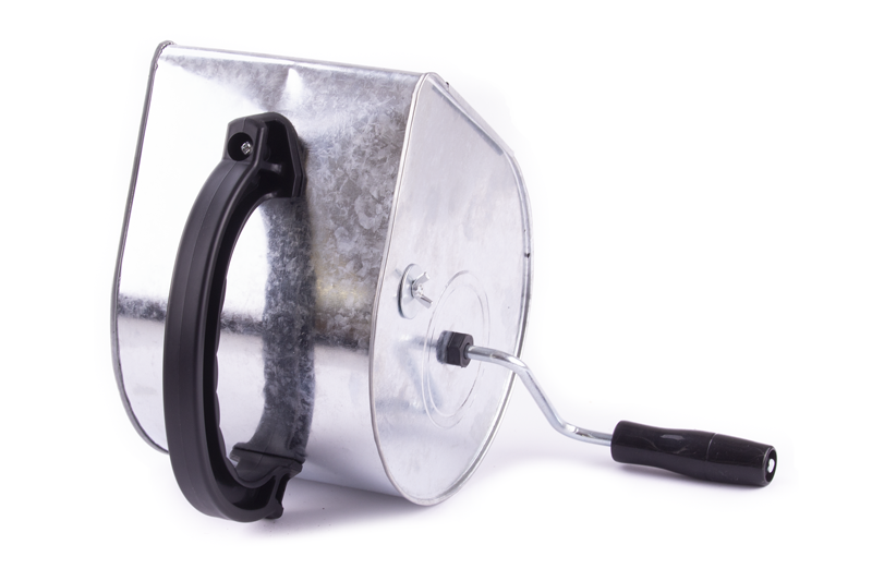 Omítačka plechová - čert